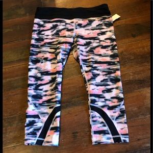 Lululemon capris